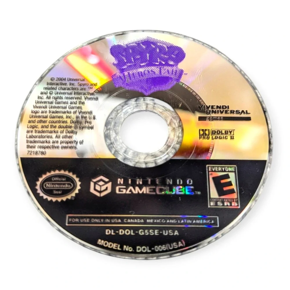 Spyro A Hero's Tail Nintendo GameCube Action Adventure Game CIB - Picture 2 of 10